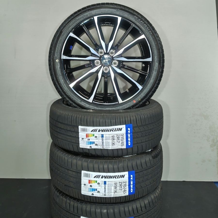 30プリウス / 50プリウス用 17インチタイヤセット - メルカリ