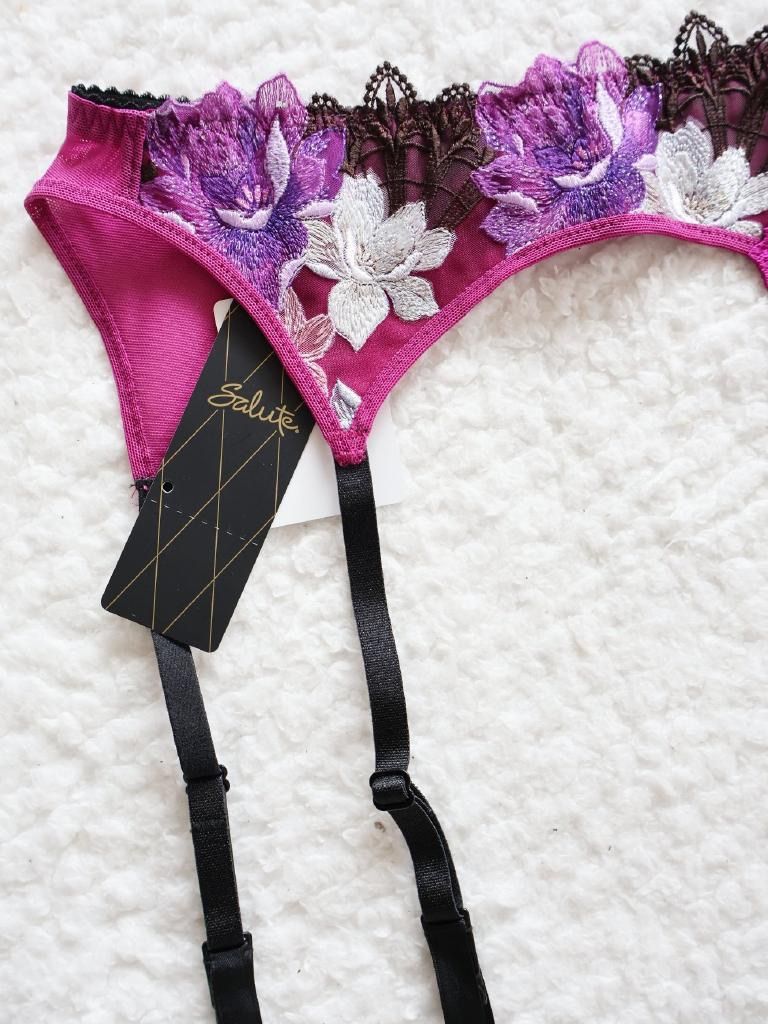 ☆【新品】Wacoal Salute ワコールサルート ガーターベルト 30G