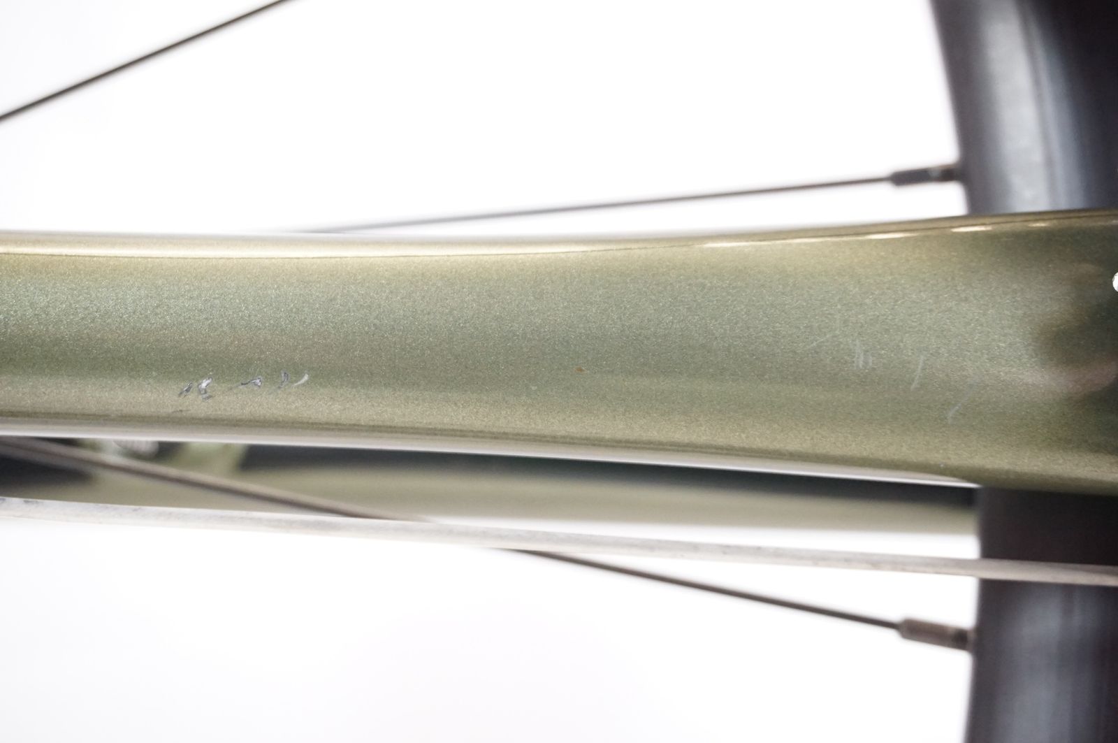 フェミニン CANNONDALE キャノンデール CAAD13 DISC 105 2019年モデル ロードバイク | バイチャリ宇都宮店 品質も絶対に保証！