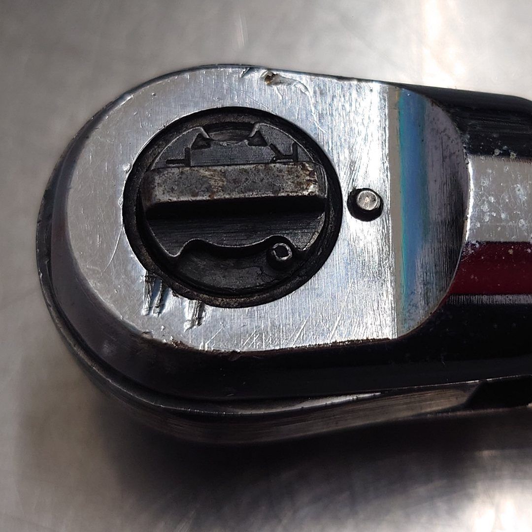 8 エアーラチェットレンチ