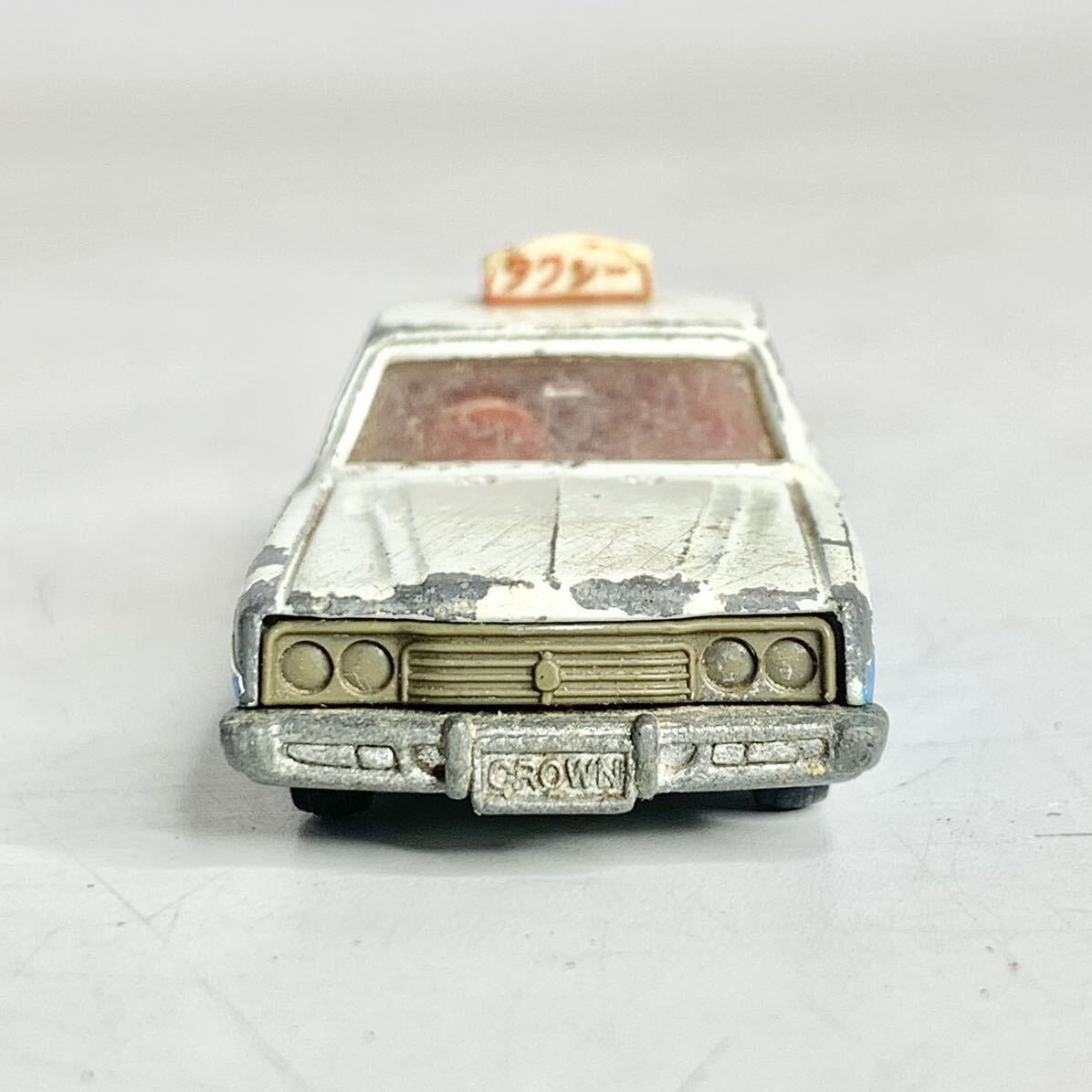 トミカ 1/65 タクシー トヨタ クラウン TOYOTA CROWN トミー tomica