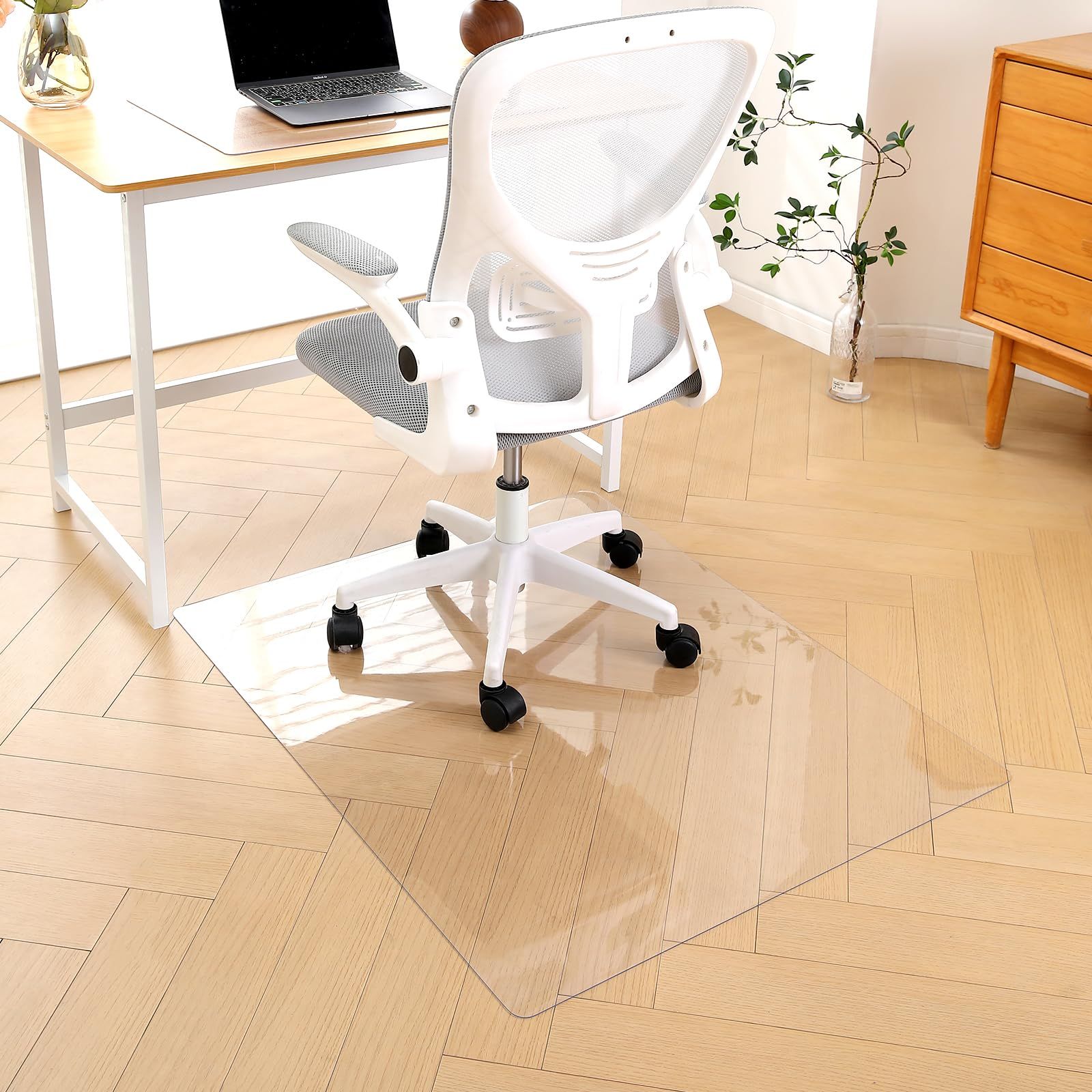 チェアマット 透明 PVC 床保護マット 90x120 厚さ1.5mm キズ防止 凹み防止 大型デスク足元マット 抗菌 防カビ ズレない ゲーミング チェアマット オフィス/食卓/フロア/畳/机下 マット - メルカリ Bloolover チェアマット 透明 110x150c 厚1 クリア 椅子マット 床保護マット PVC マット 大型デスク足元マッ