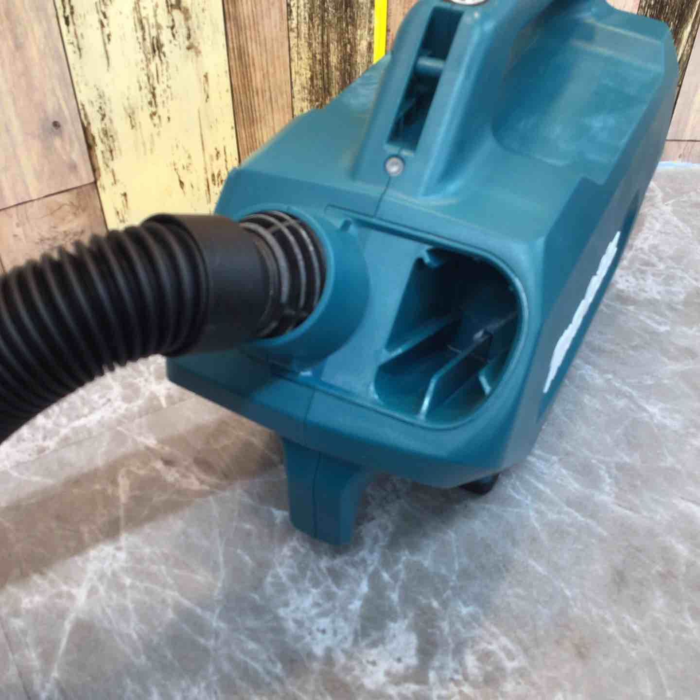 makita コードレス掃除機