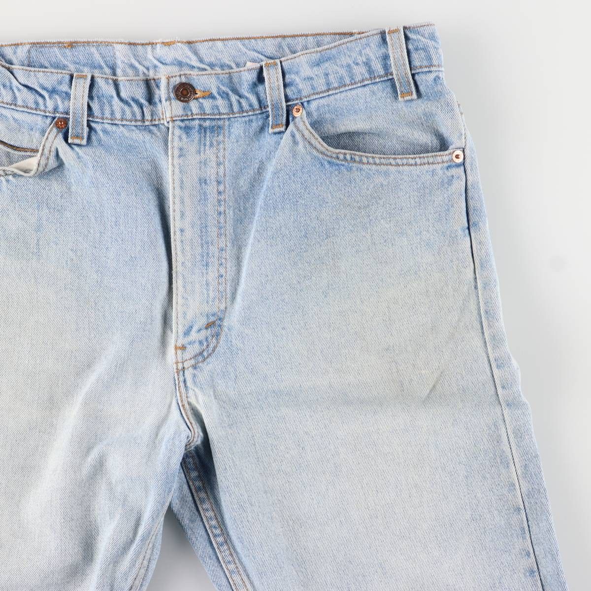 テーパードデニムパンツ