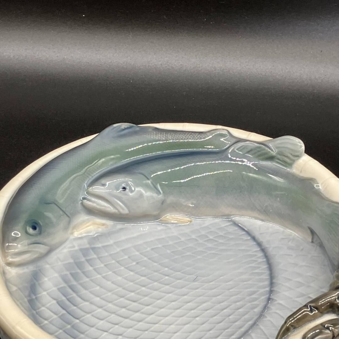 B&G ビングオーグレンダール　魚篭の魚とカニ　ロイヤルコペンハーゲン　蟹 ☆訳あり特価 魚篭の魚とカニ ビングオーグレンダール 皿