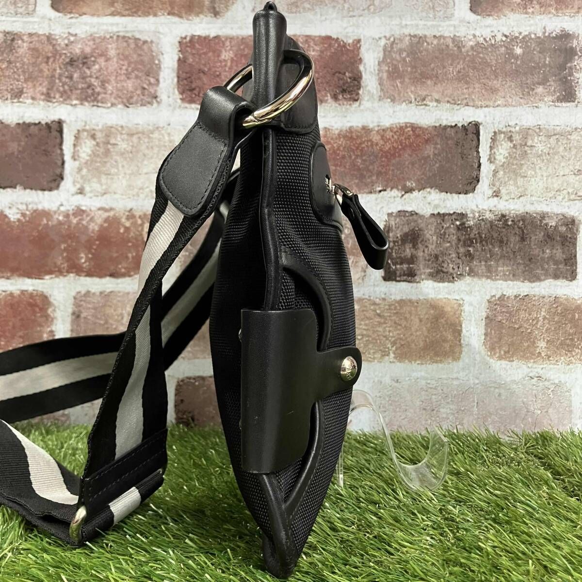 BALLY バリー ショルダーバッグ レザー トレスポライン