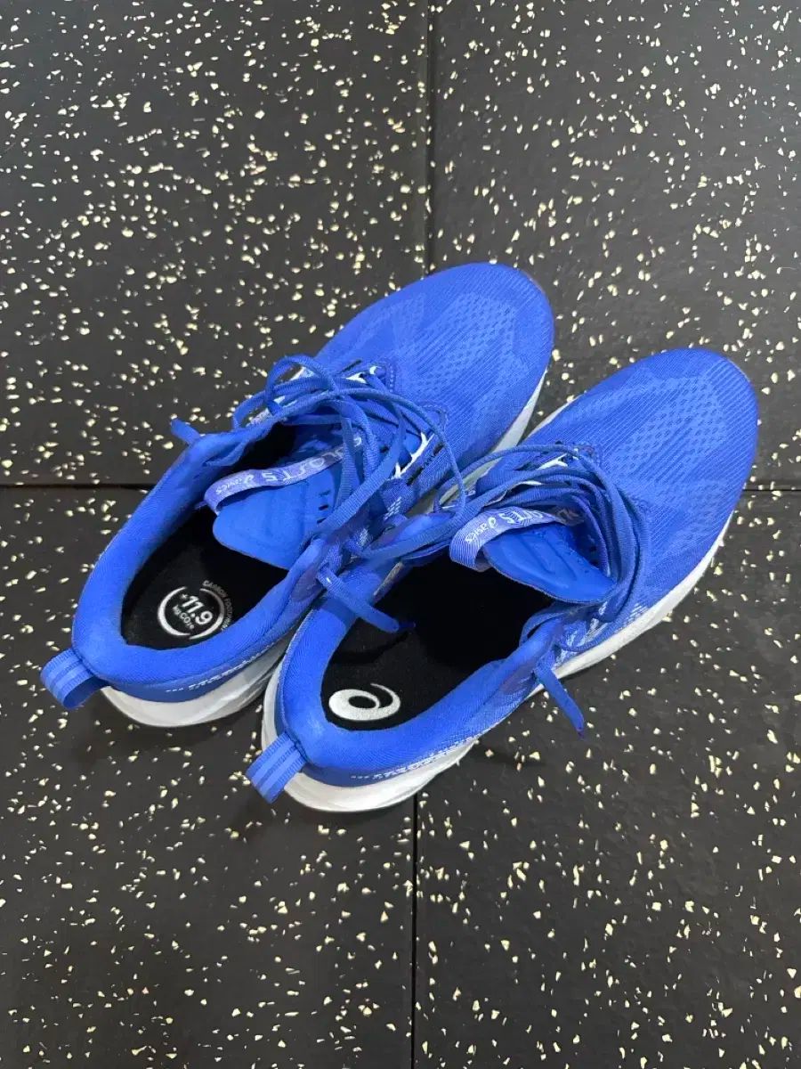 Asics アシックス ノバブラスト 5 ワイド 2E 270mm