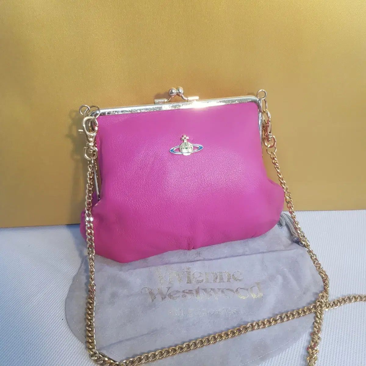 極美品VivienneWestwood チェーン 巾着 ハンドバッグ ヴィヴィアンウエストウッド ショルダーバッグ 巾着 チェーン