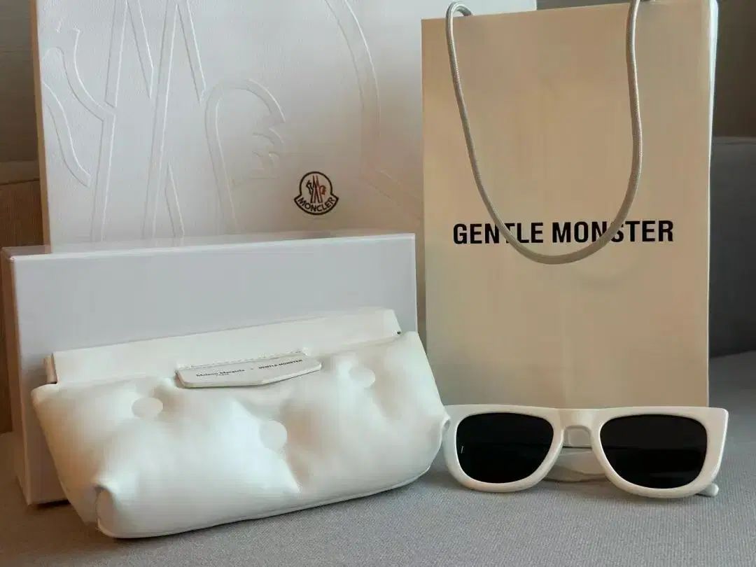 新品 メゾンマルジェラ Gentle Monster MM003-W2 Maison Margiela – MM003 W2 | Gentle Monster