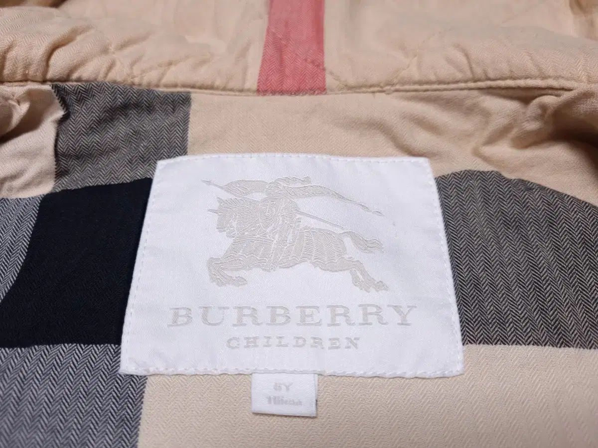 BURBERRY キッズブルゾン 6Y 116cm BURBERRY CHILDREN ダウン