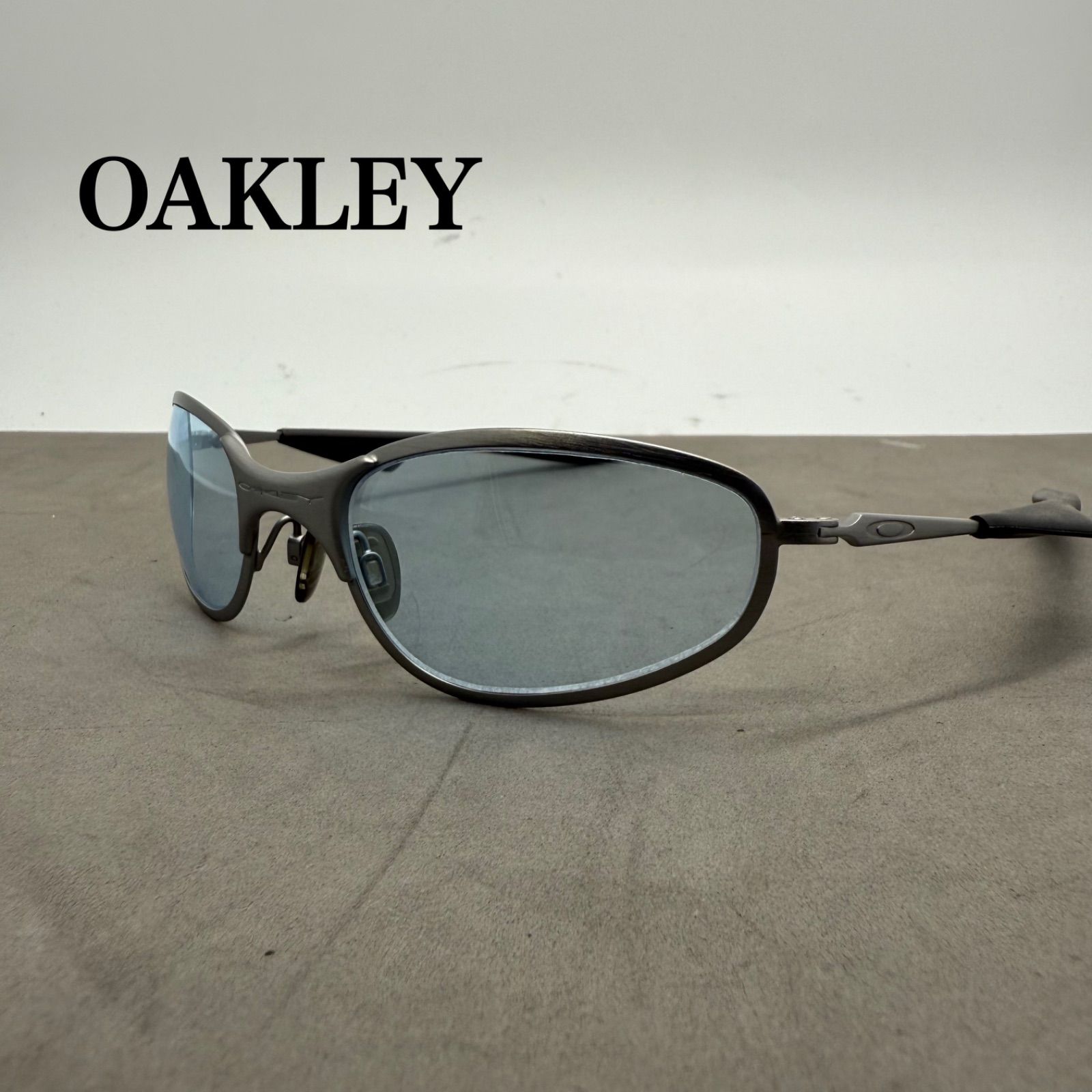 オークリー A wire 廃盤 ビンテージ サングラスoakley OAKLEY 90s tech