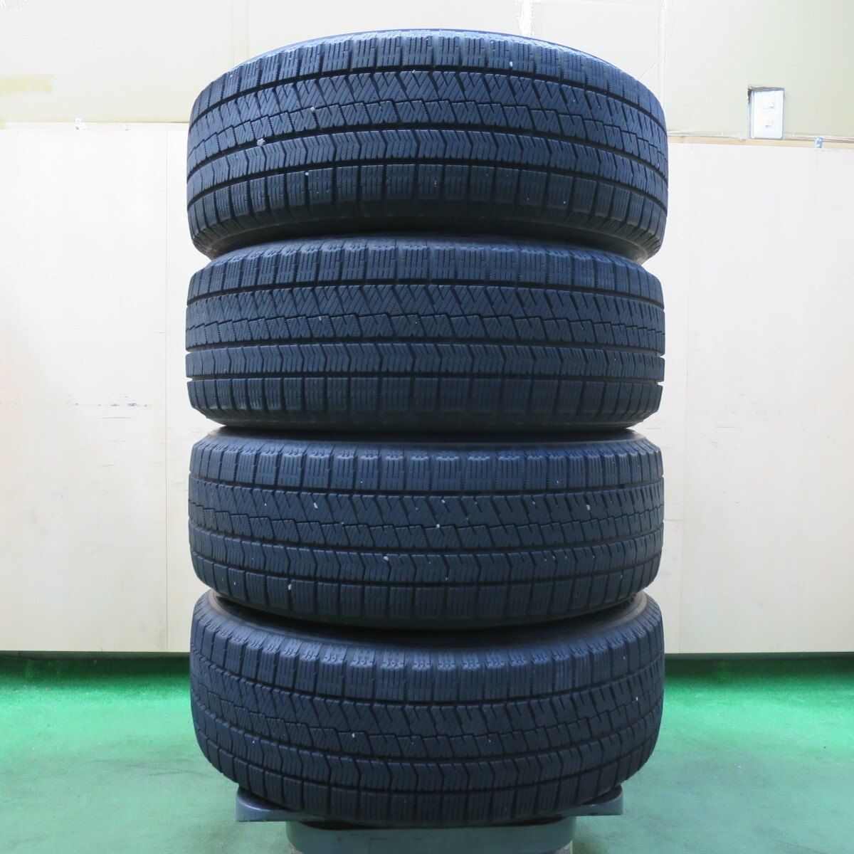 スタッドレスBRIDGESTONE 195/65R15 2本22年製 中古品