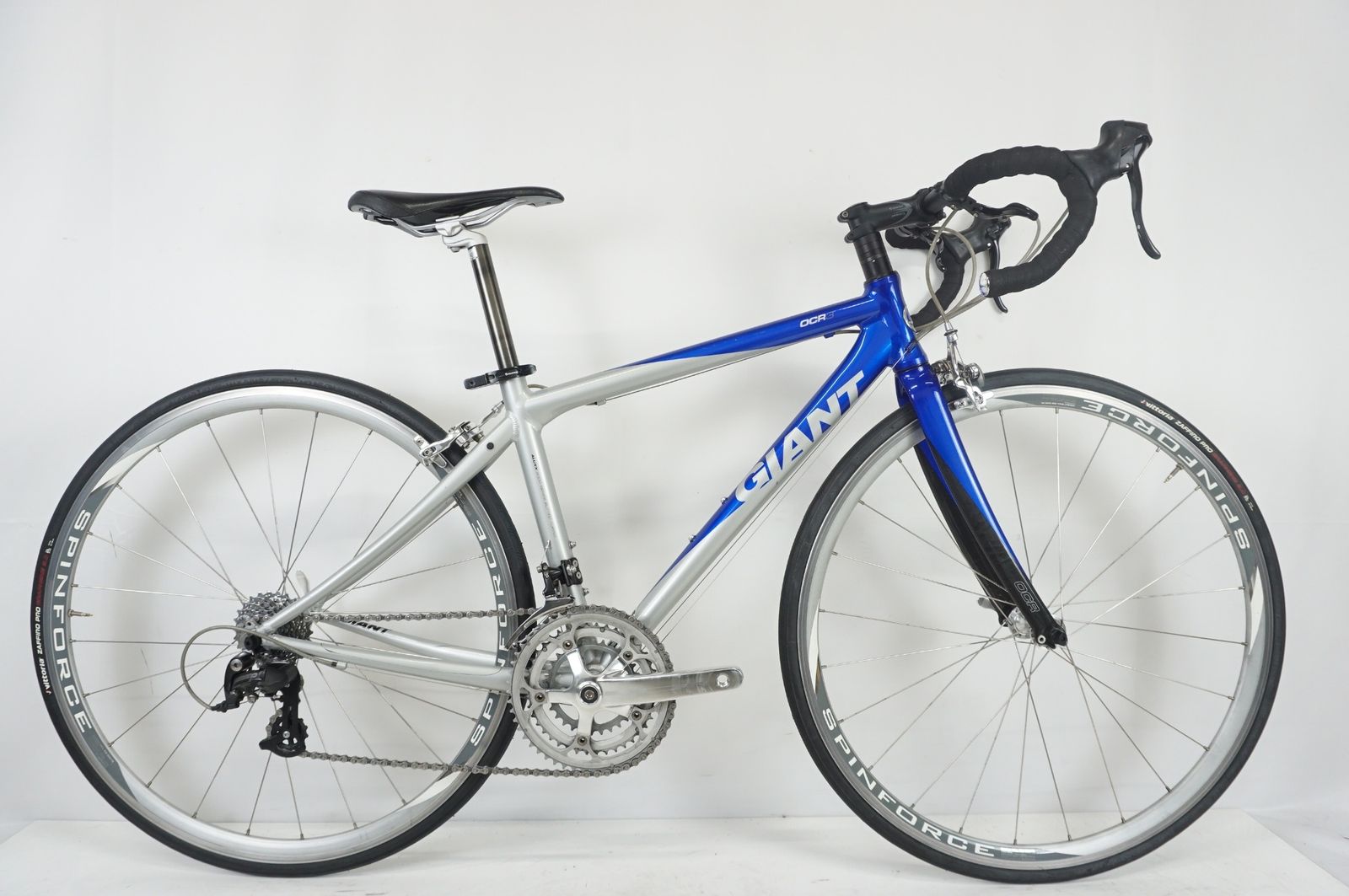 超美品　GIANT OCR3 ロードバイク完成車 超美品 GIANT OCR3 ロードバイク完成車