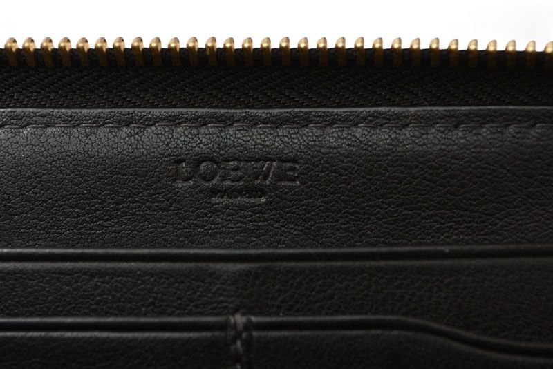 ロエベ 財布 LOEWE 長財布/ZIP AROUND アナグラム グレー/ブラック【中古】 LOEWE（ロエベ） 財布 長財布/ZIP AROUND アナグラム グレー/ブラック
