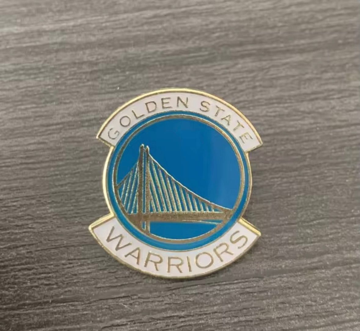 NBA ピンズ - メルカリ