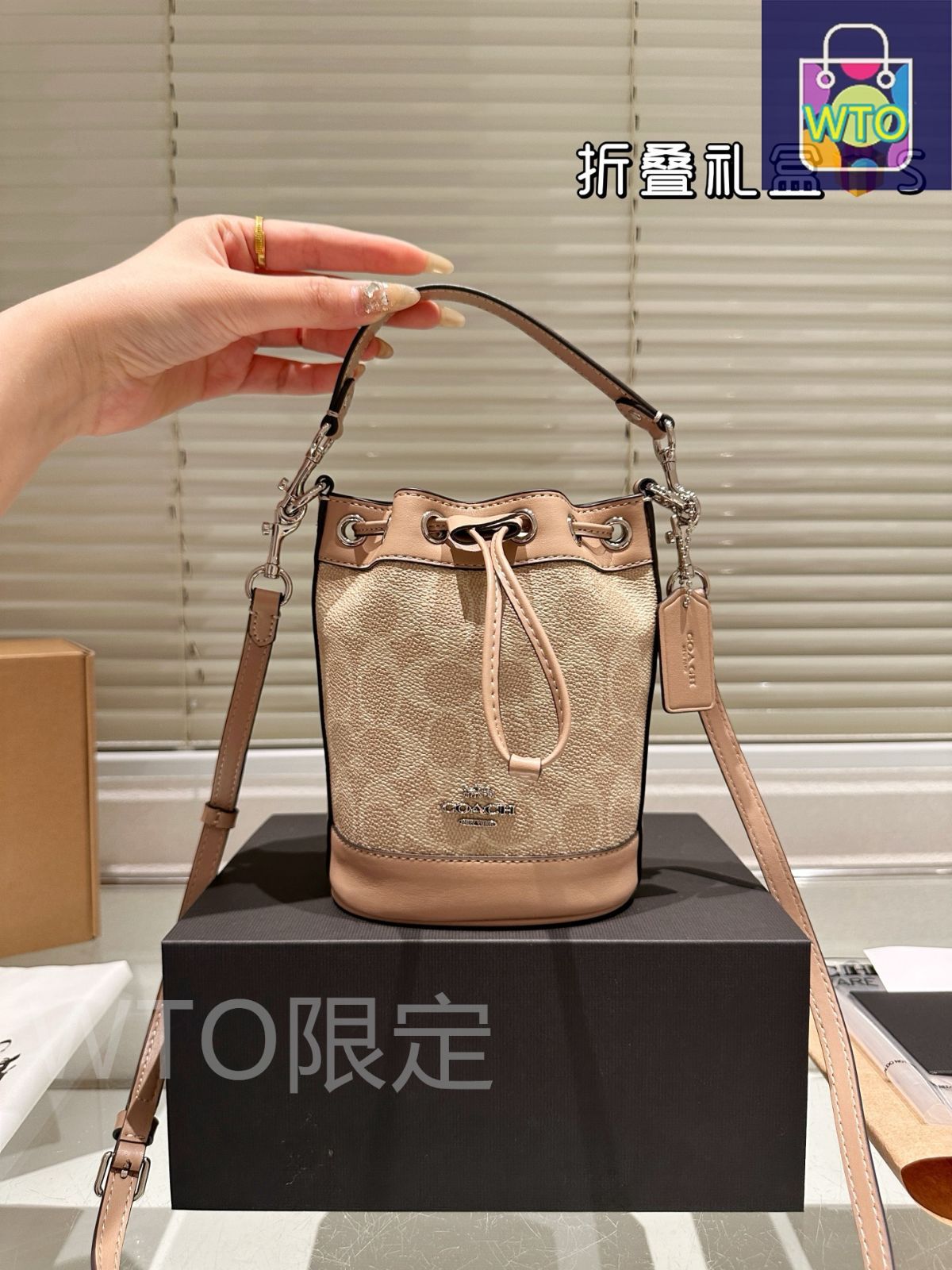 美品 COACH コーチ デンプシー シグネチャー キャンバスミニトート バッグ 今日特価】Coach コーチ デンプシー15 ミニバケットバッグ 抽