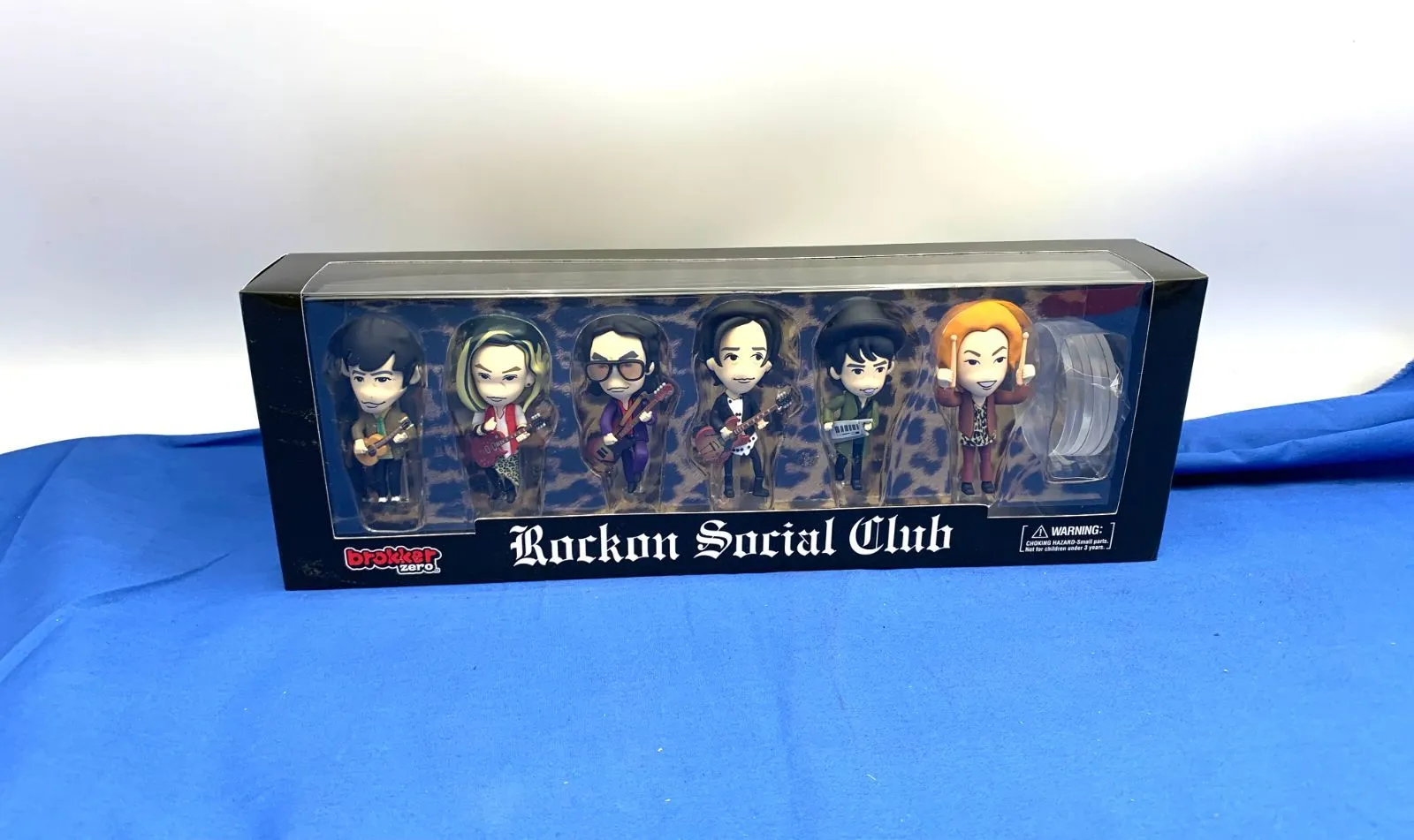 Rockon Social Club フィギュア RSC×brokkerコラボレーションフィギュア 数量限定販売決定