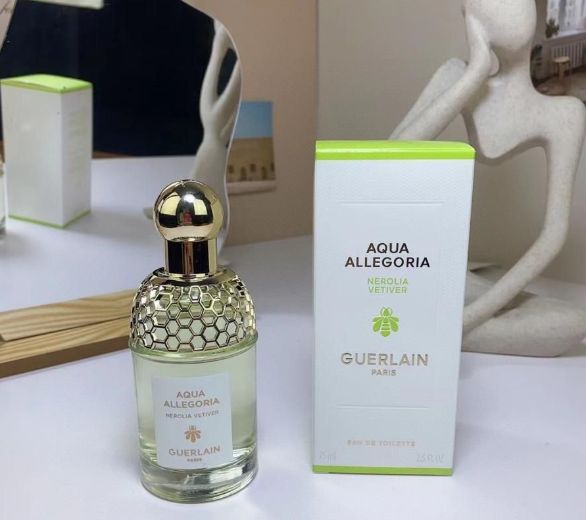 希少 新品 VETIVER ゲラン ベチバー オーデコロン 香水 50ml 【公式通販】