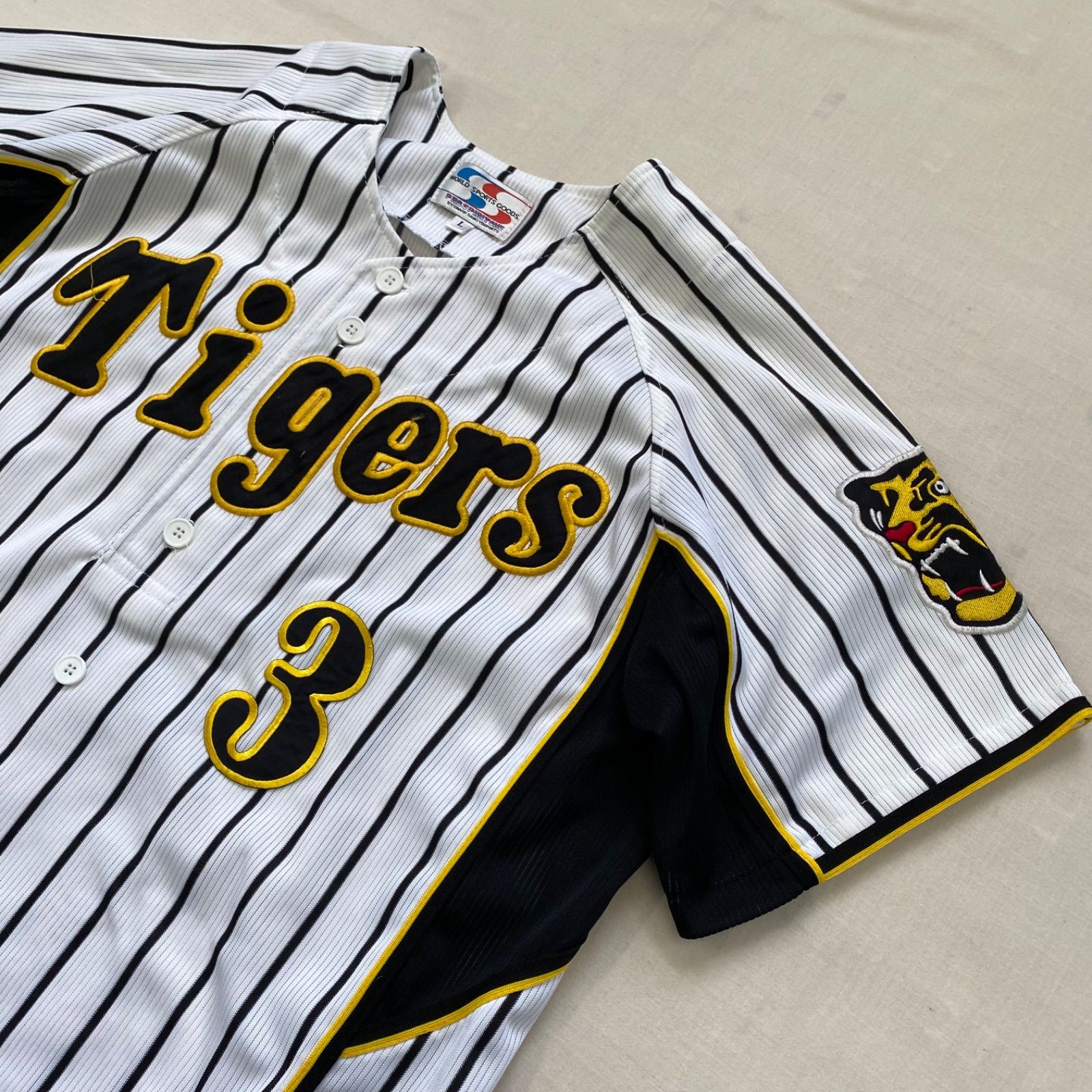 ♦阪神タイガース記念グッズ♦Tigers フード付きスポーツウェア プレイヤーズ フード付タオル - 阪神タイガース公式オンライン