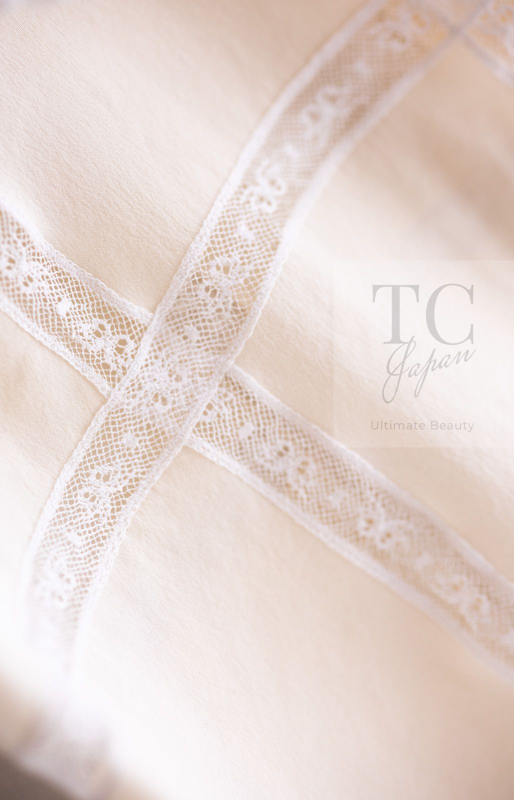 シャネル トップス ブラウス CHANEL アイボリー シルク パール ココ  