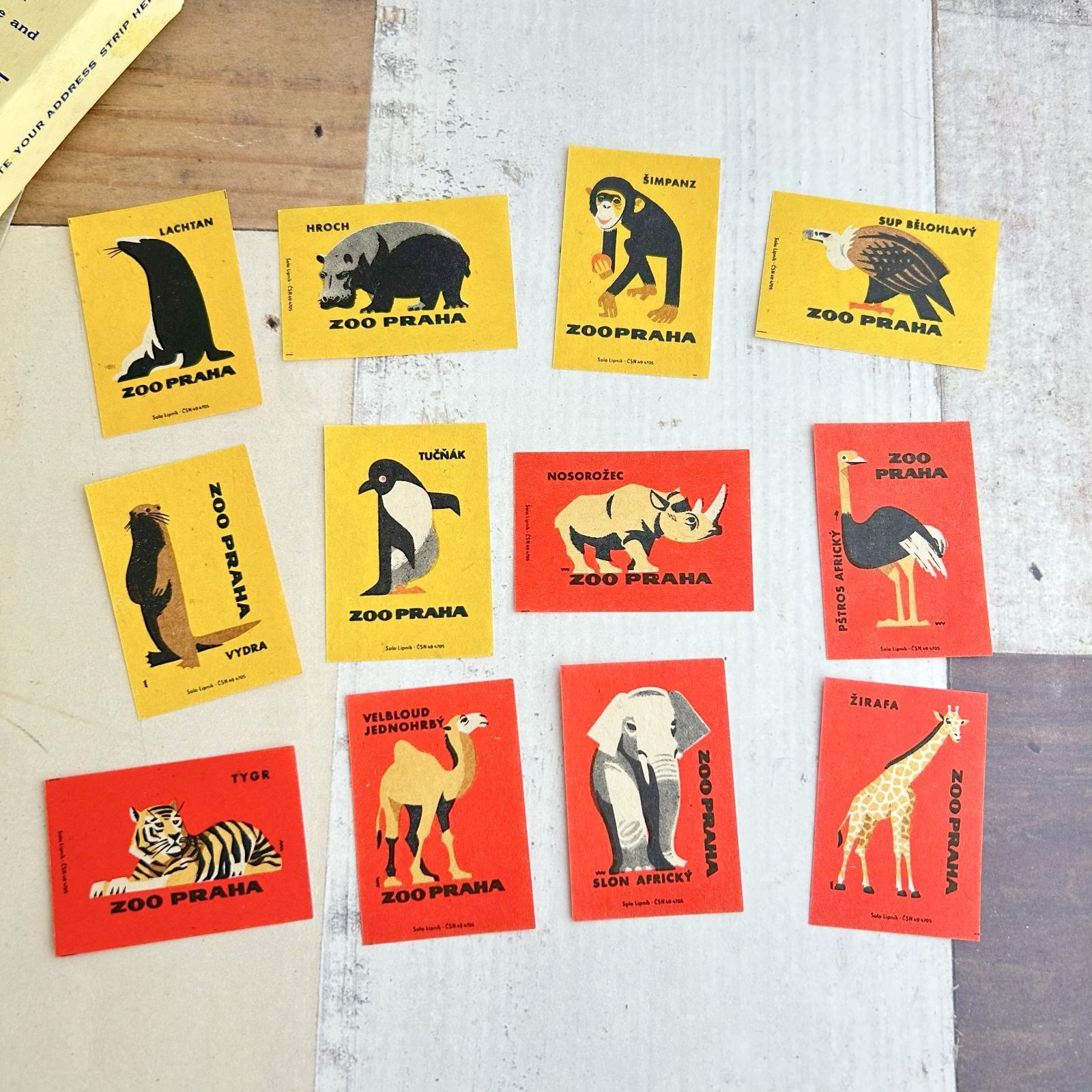 595・マッチラベル ZOO PRAHA 12柄 1963年頃 レア アンティーク ラベル
