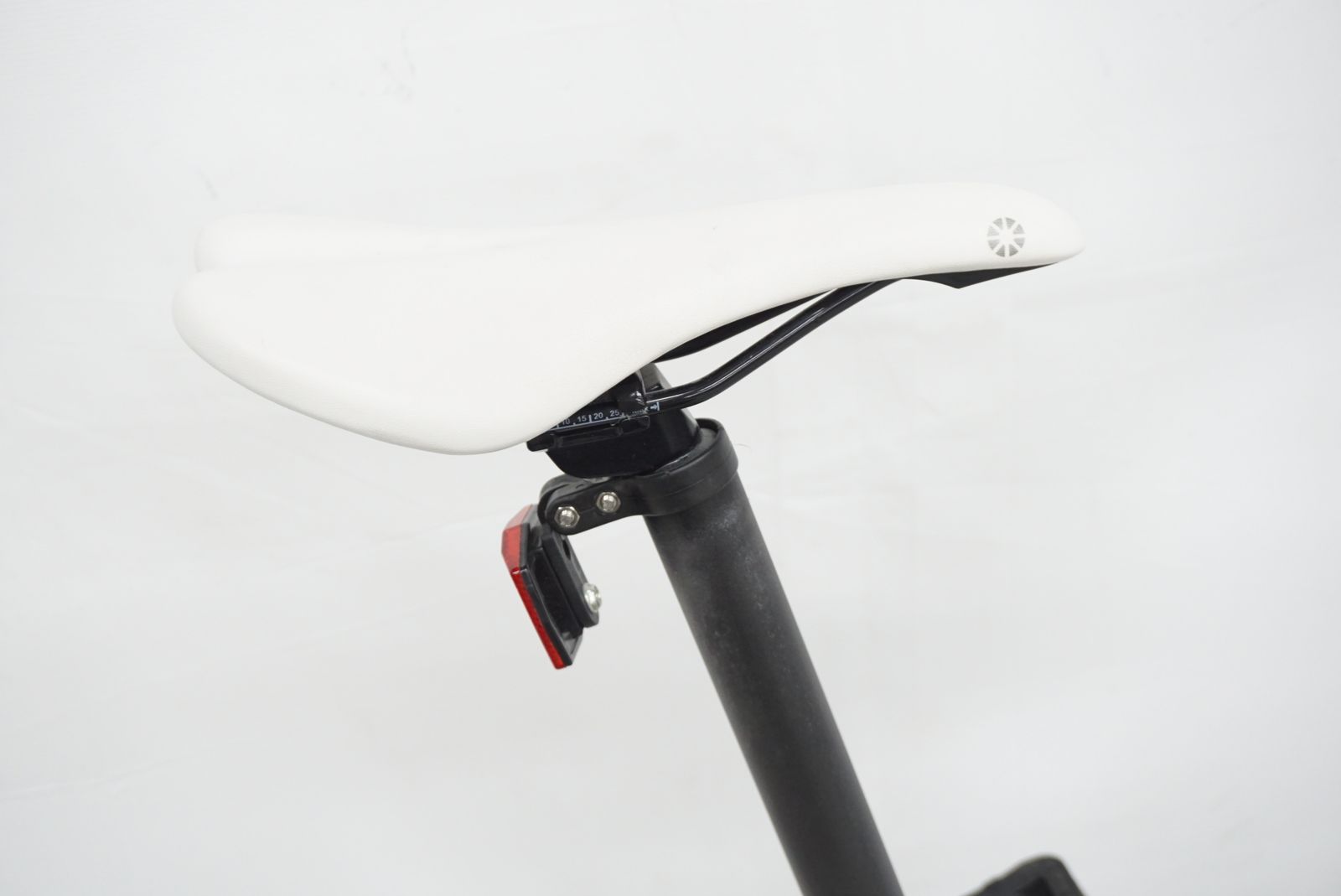 DAHON 「ダホン」 VISC P20 2016年モデル ミニベロ / バイチャリ阪急