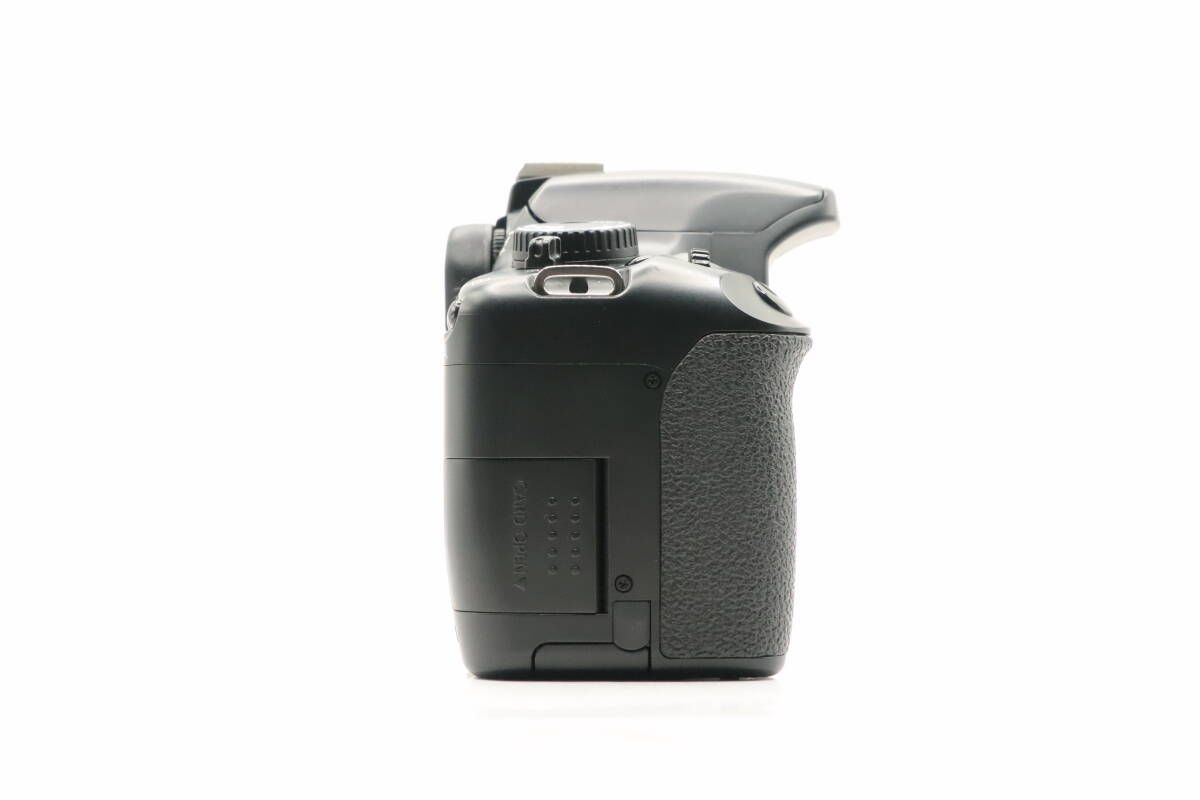 F4-5.6 V