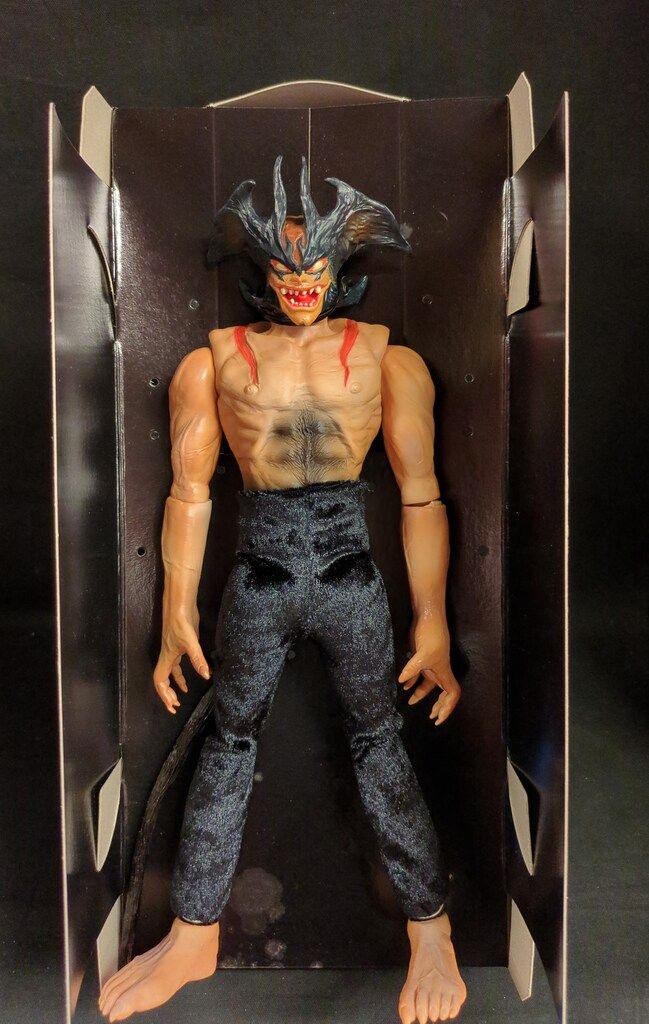 30センチフル可動！メディコム　リアルアクション　原作版デビルマン フィギュア 30センチフル可動！メディコム リアルアクション 原作版