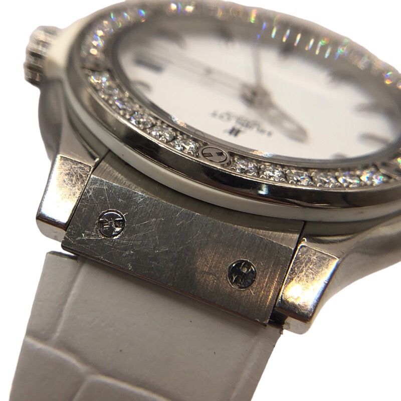 ウブロ HUBLOT クラシックフュージョン チタニウム ホワイトダイヤモンド 581.NE.2010.RW.1104 ホワイト文字盤 チタン/SS クオーツ レディース 腕時計