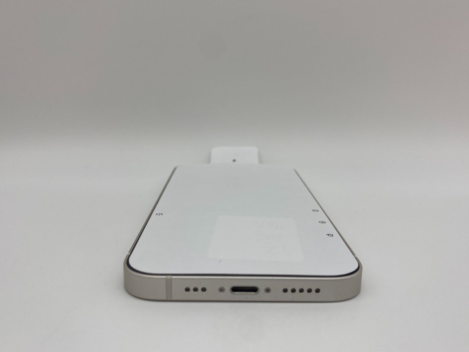 097★ほぼ新品★充電0回★iPhone12 シムフリー/純正バッテリー100% ☆ほぼ新品未使用☆充電回数0回☆iPhone12 64GB ホワイト
