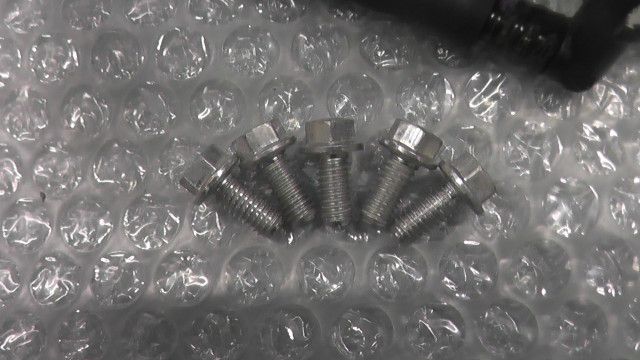 本日の ジグサー250 ED22Y-101xxx の 燃料ポンプ 1759894466