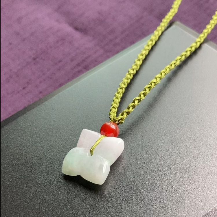 翡翠 天然石 翡翠ネックレス ネックレス 本翡翠 翡翠ペンダント