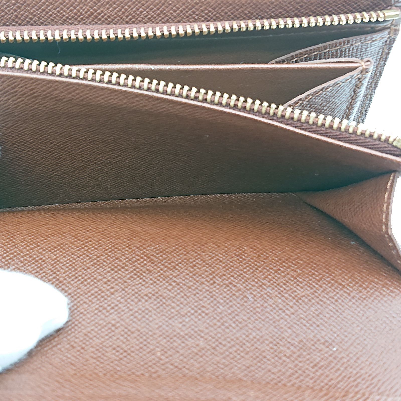 ルイヴィトン 折り財布 ミドルサイズ モノグラム ポルトモネ ビエ