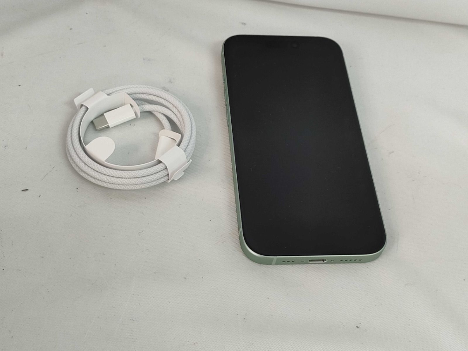 極美品】iPhone15 256GB グリーン SIMフリー - メルカリ