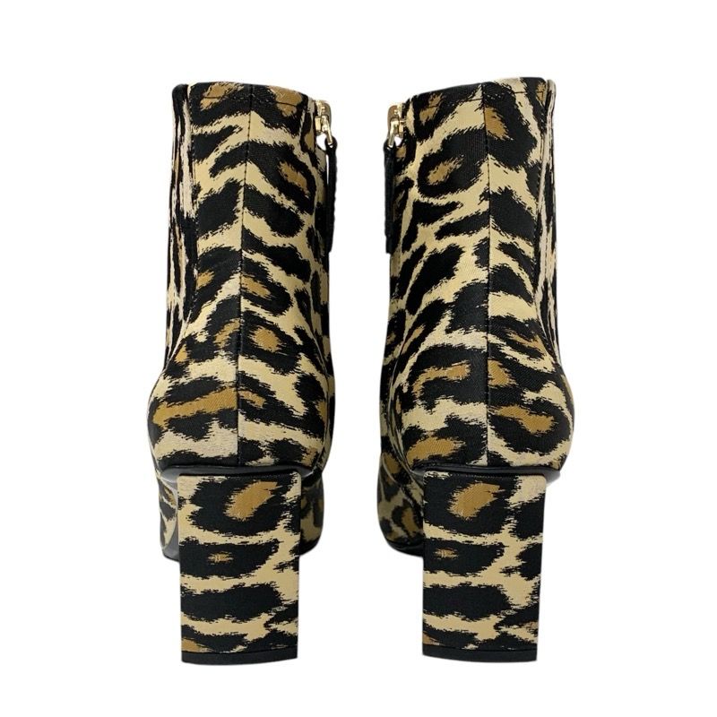 ロジェヴィヴィエ Roger Vivier ブーツ ショートブーツ 靴 シューズ  