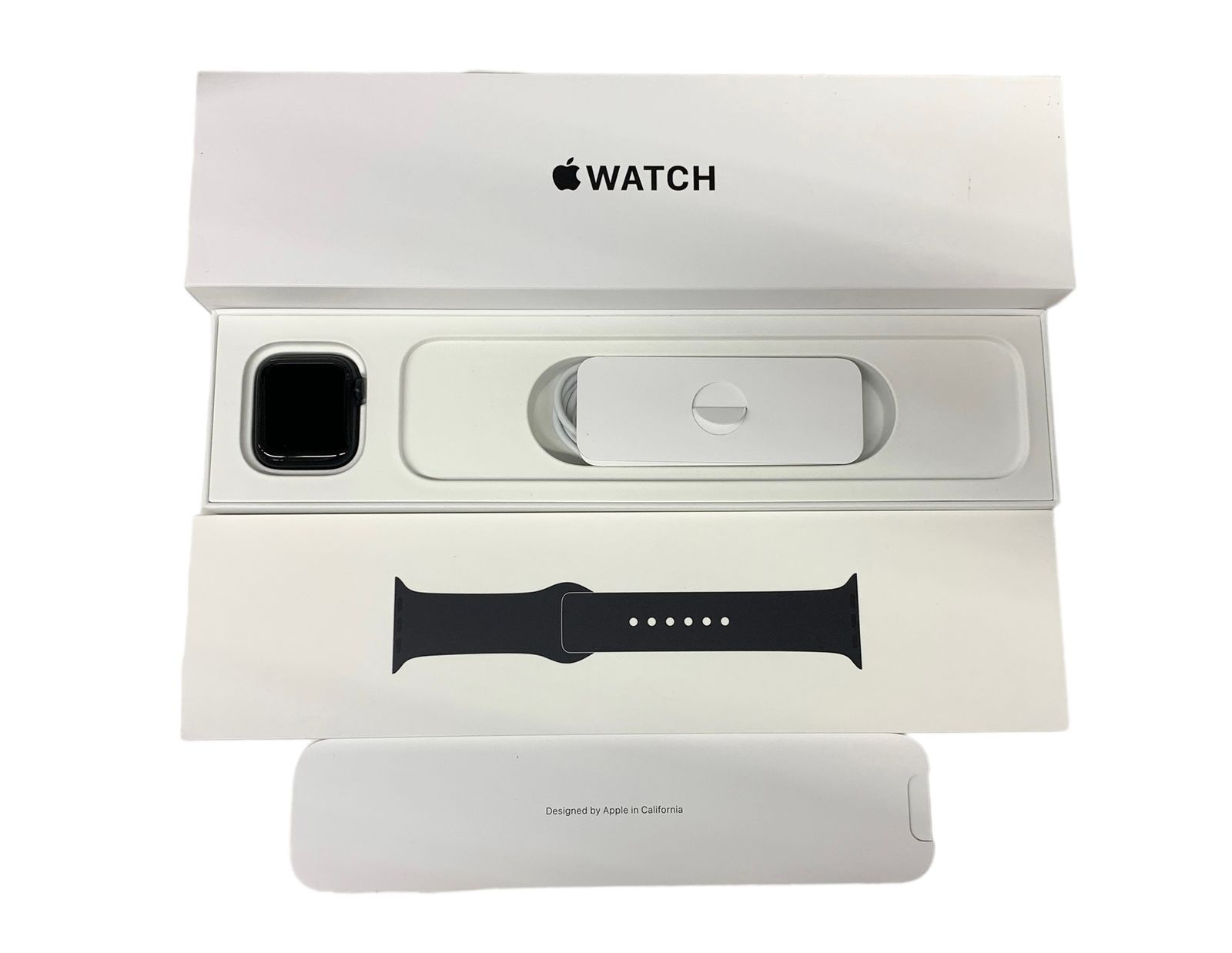 Apple Watch SE 第2世代 GPS 40mm MNJT3J/A-