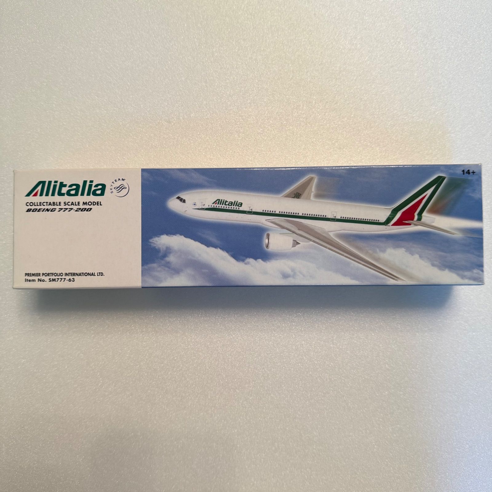 SKYMARKS 1/200 B777-200 Alitaliaアリタリア航空