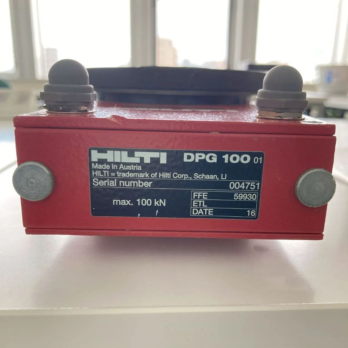 期間限定価格!】HILTI ヒルティ アンカーテスター DPG100 - メルカリ