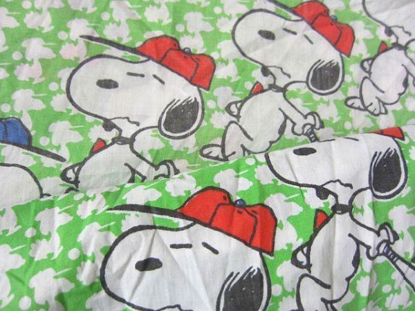 PEANUTS スヌーピー ベッドシーツ ビンテージ　70s ① 雑貨 古着 70s Snoopy スヌーピーと仲間たち キャラクター ベッド