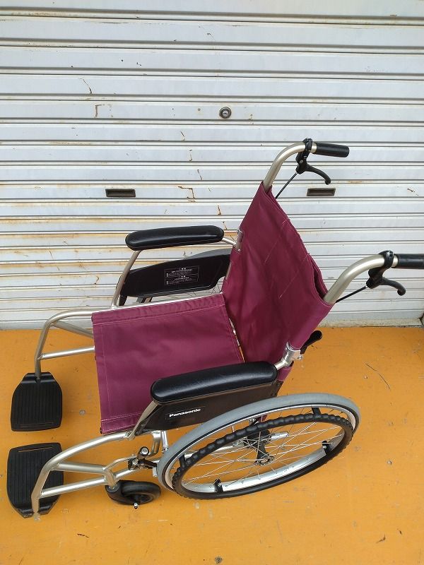 KM-25-0528-30 一部地域を除き レッグサポートなし パナソニック 自走式車椅子 ライクルR 標準 40cm幅