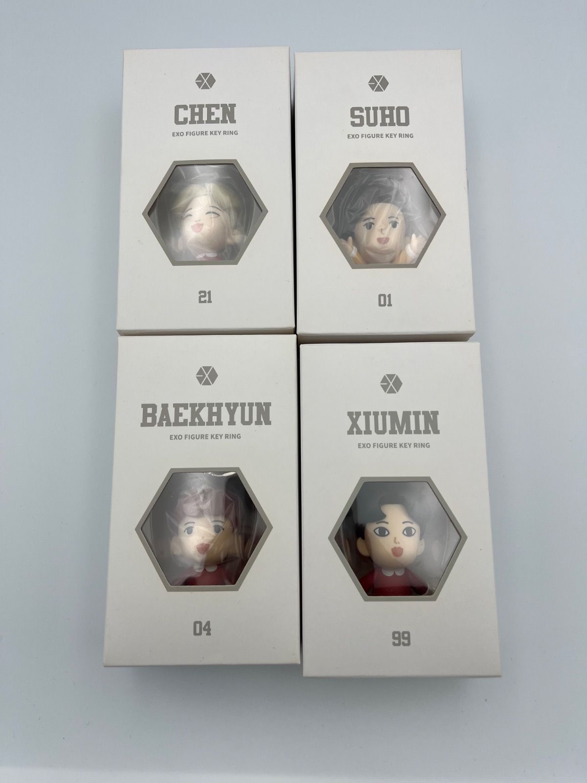 EXO フィギュアキーリング 4個セット - メルカリ