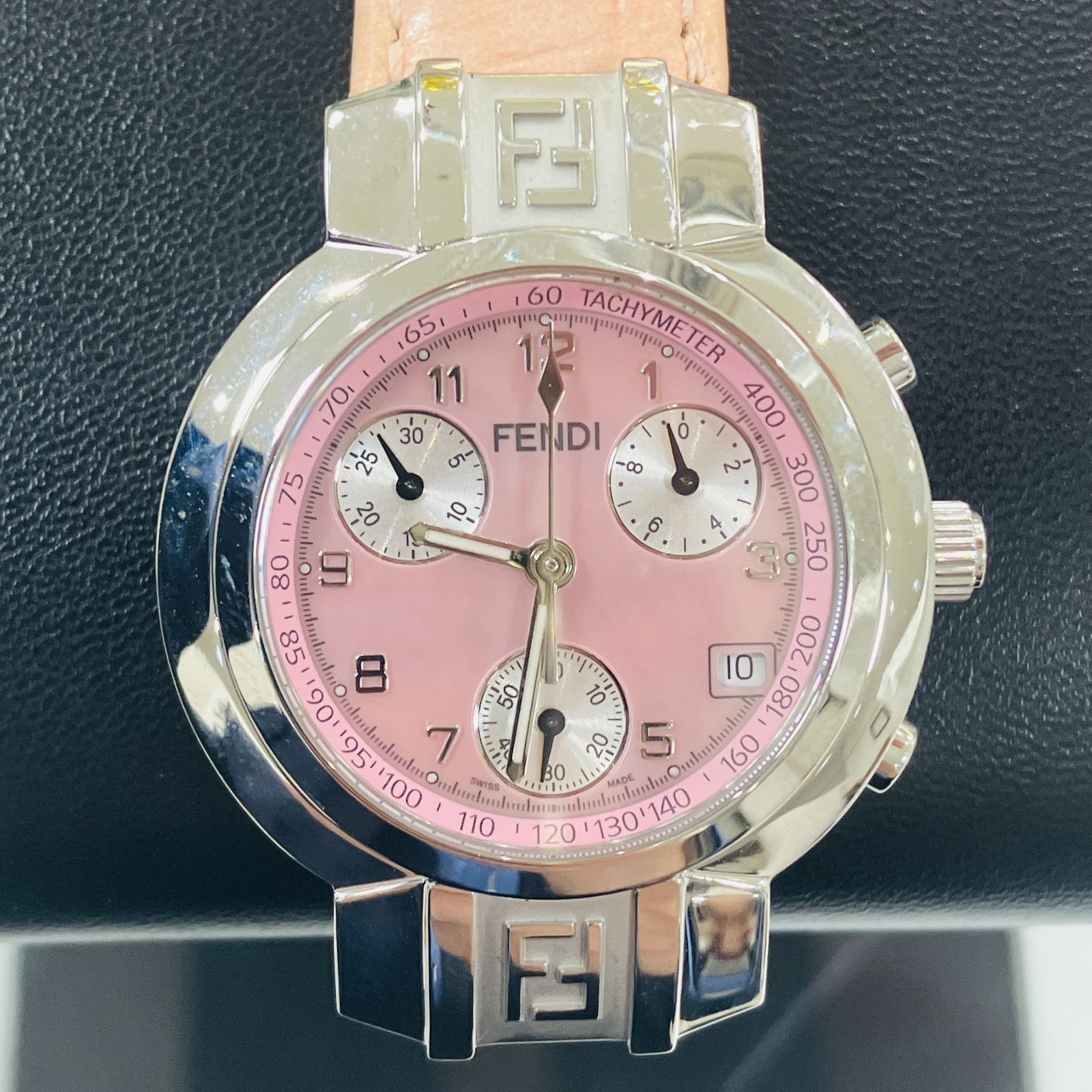A【不動】FENDI フェンディ オロロギ ズッカ クロノグラフ ピンク 