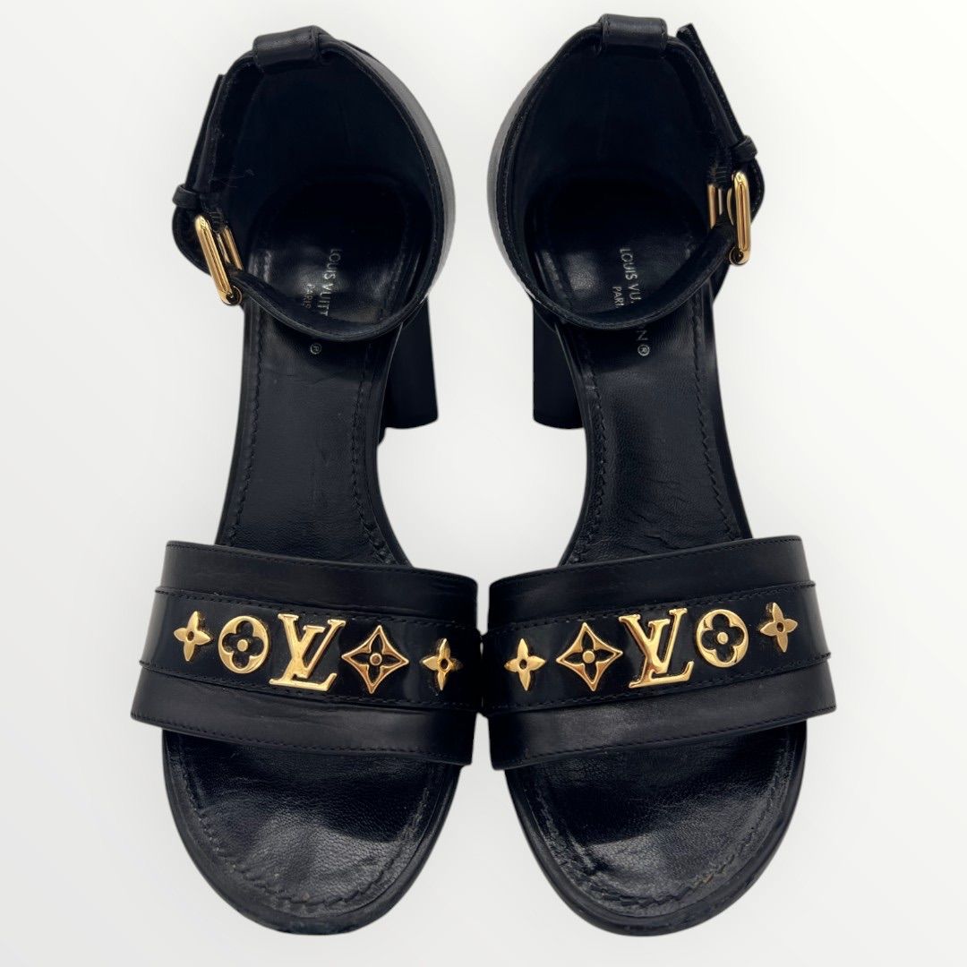 【極美品】LOUIS VUITTON ポディウム　プラットフォームサンダル 極美品】LOUIS VUITTON ポディウム プラットフォームサンダル 【公式通販】