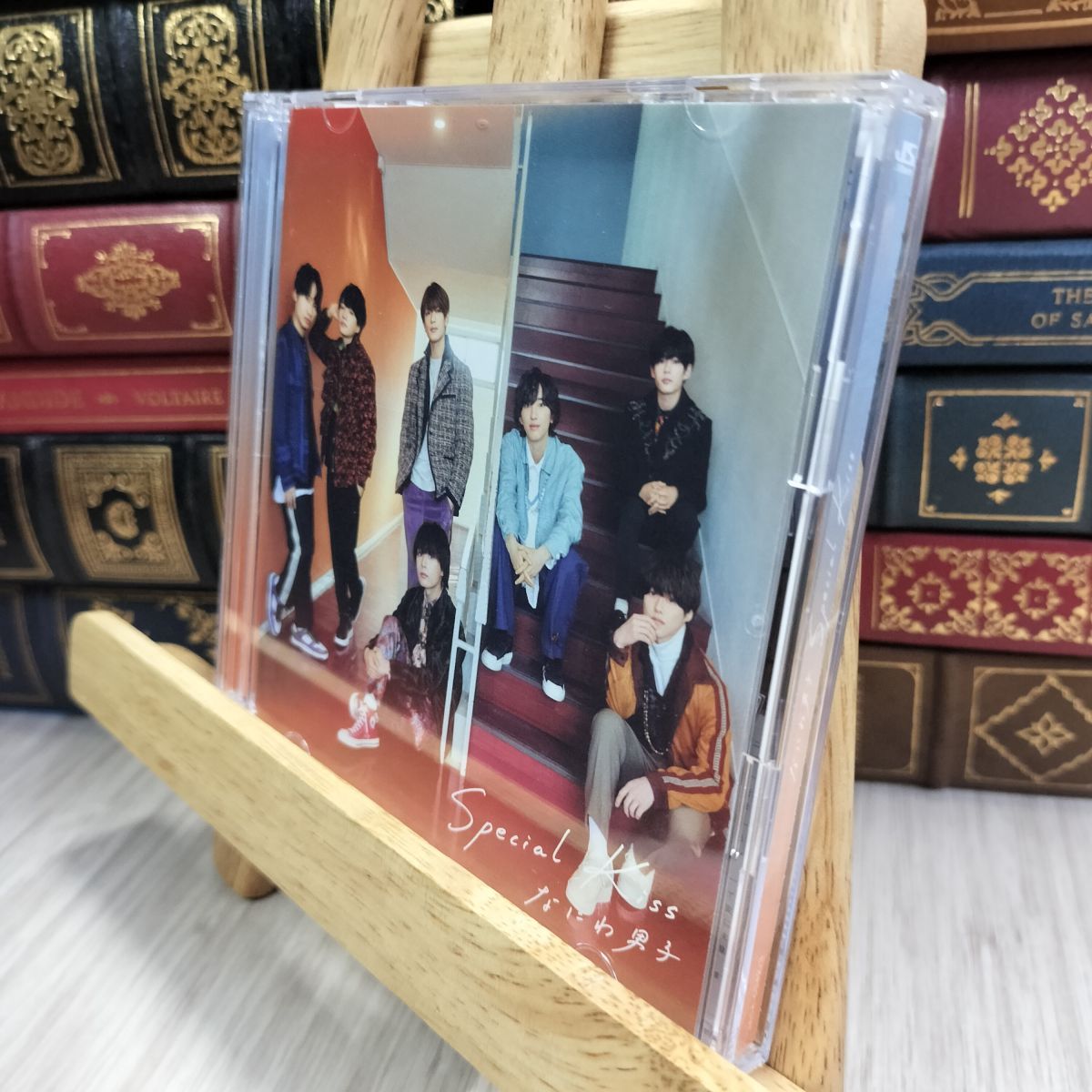8-1 Special Kiss (初回生産限定盤1) (CD+Blu-ray) - なにわ男子