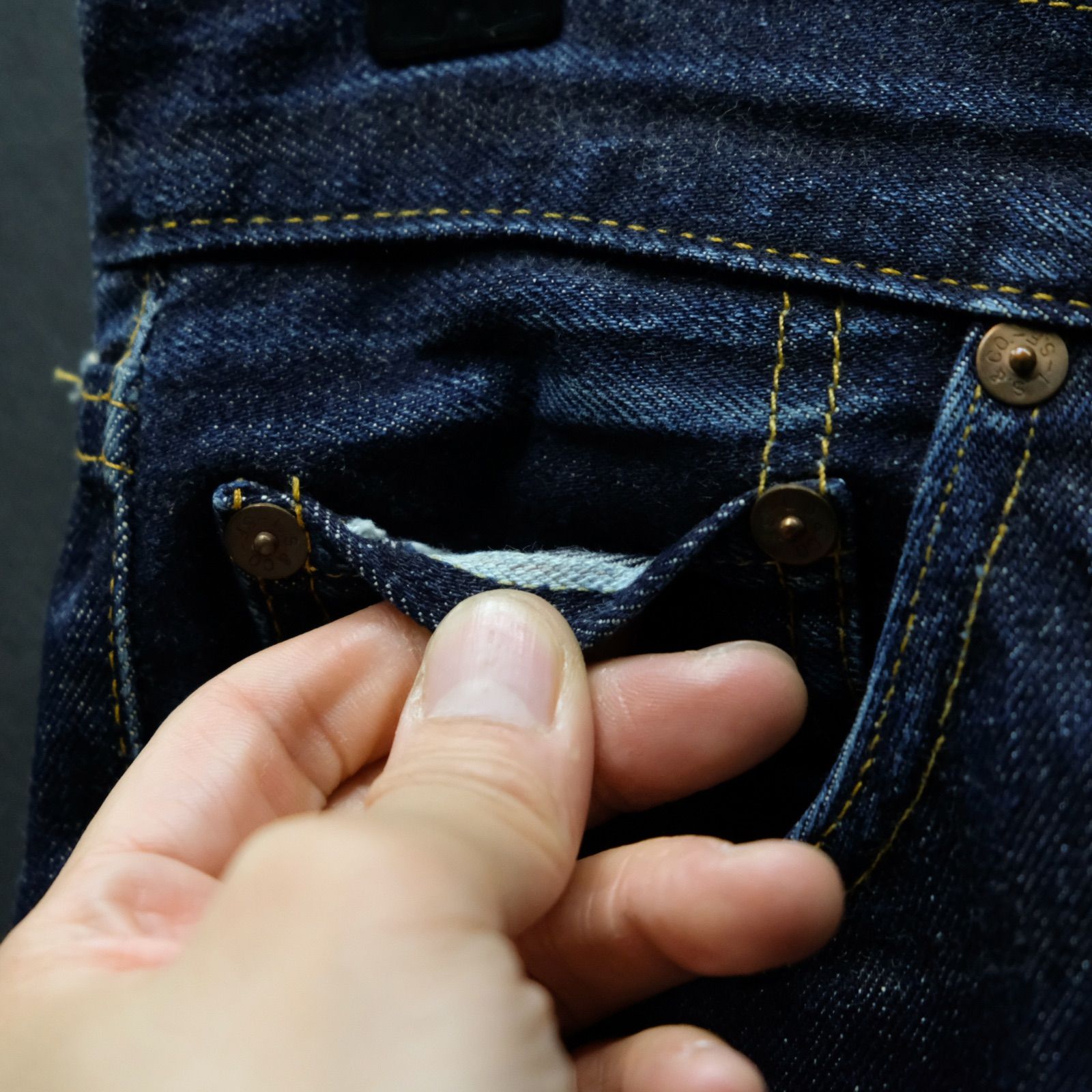 ✨濃紺✨バレンシア リーバイス501XX ビッグE赤耳 98年555刻印 W29 90's 米国製 LEVI'S 501XX バレンシア工場製 赤耳 ビッグE 濃紺 W30/約