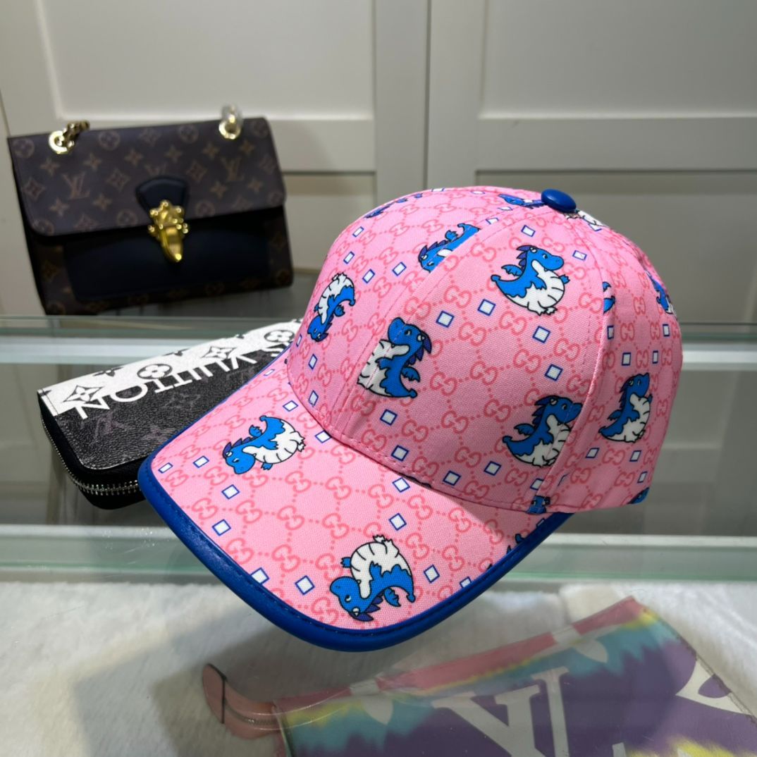 ✨美品✨GUCCI 帽子 GG Little Dinosaur 人気のベースボールキャップ 