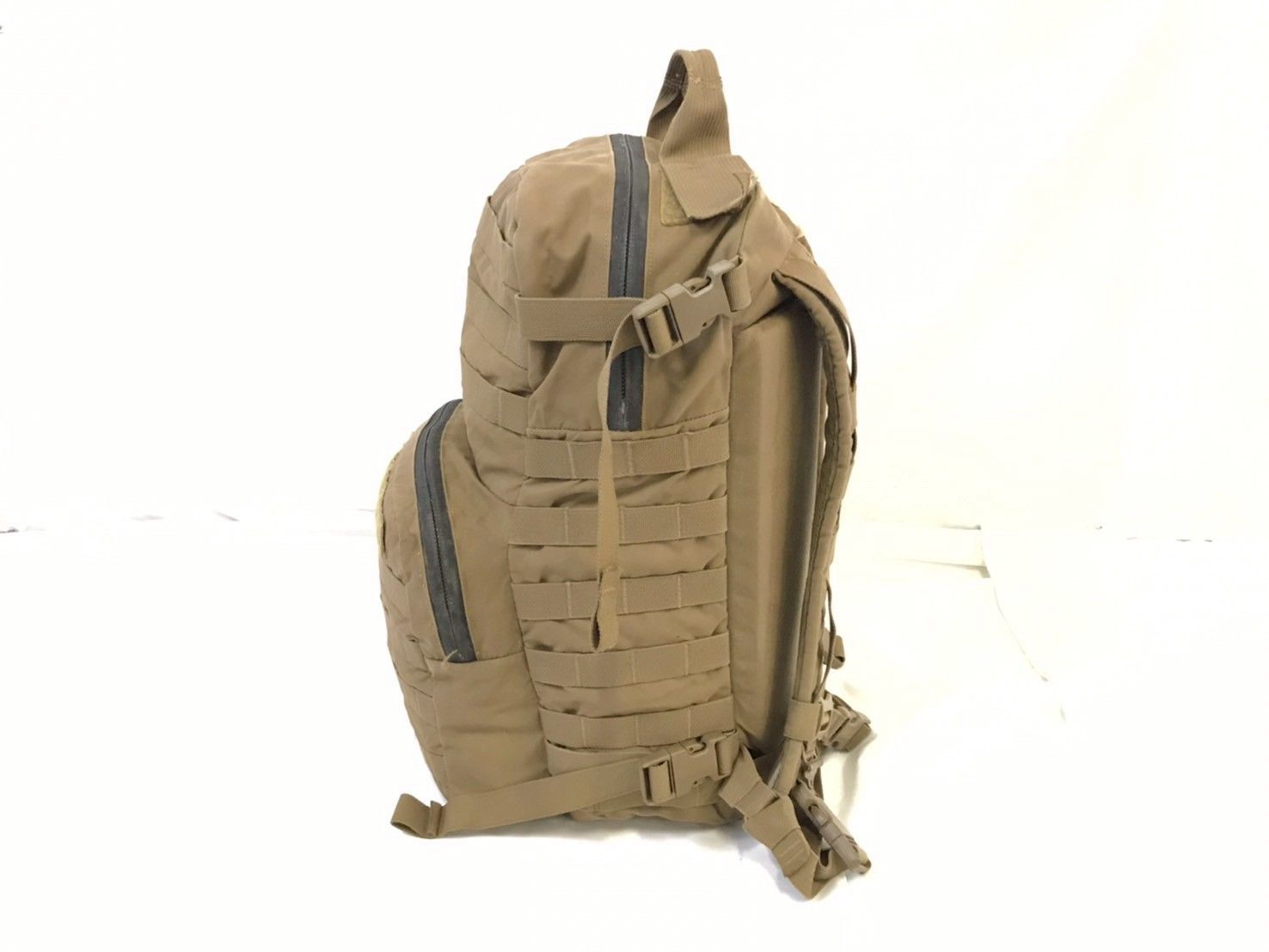米軍放出品・サバゲー用品実物・USMCコヨーテ（ゆうパック100サイズ・詰込み） 難あり/米軍放出品】☆USMC アサルトパック バックパック