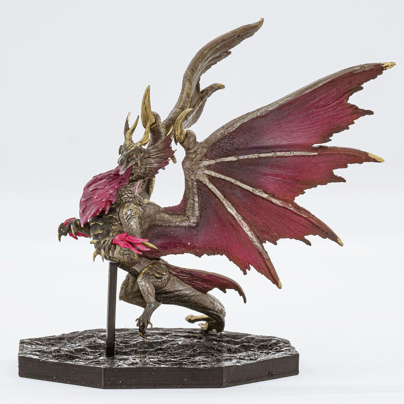 新品 PVC 約H140×W125×D109mm メル・ゼナ 爵銀龍 HUNTER