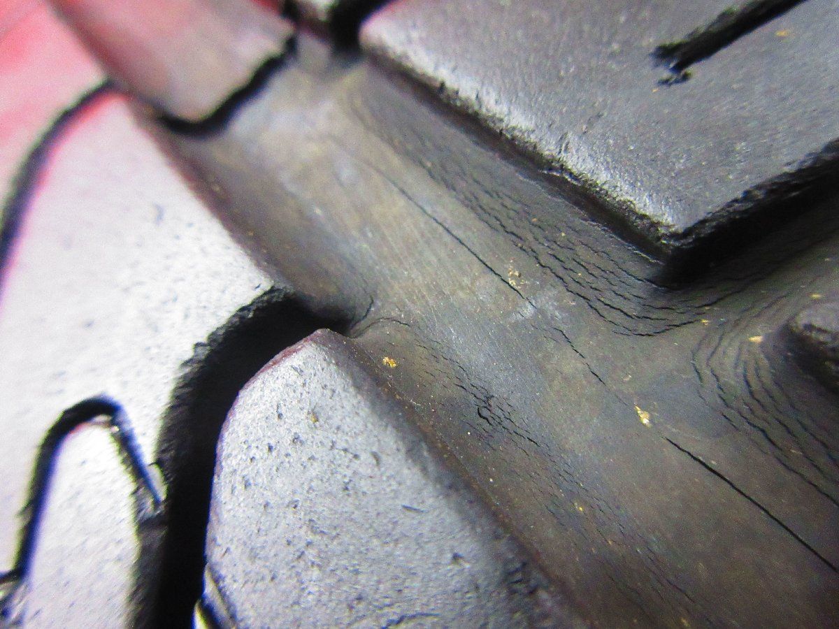 途方もない タイヤ 2本 235|50R19 MOMO FORCERUN A|S M8 H|T 2025年 溝アリ 送料無料 16274T 送料無料。