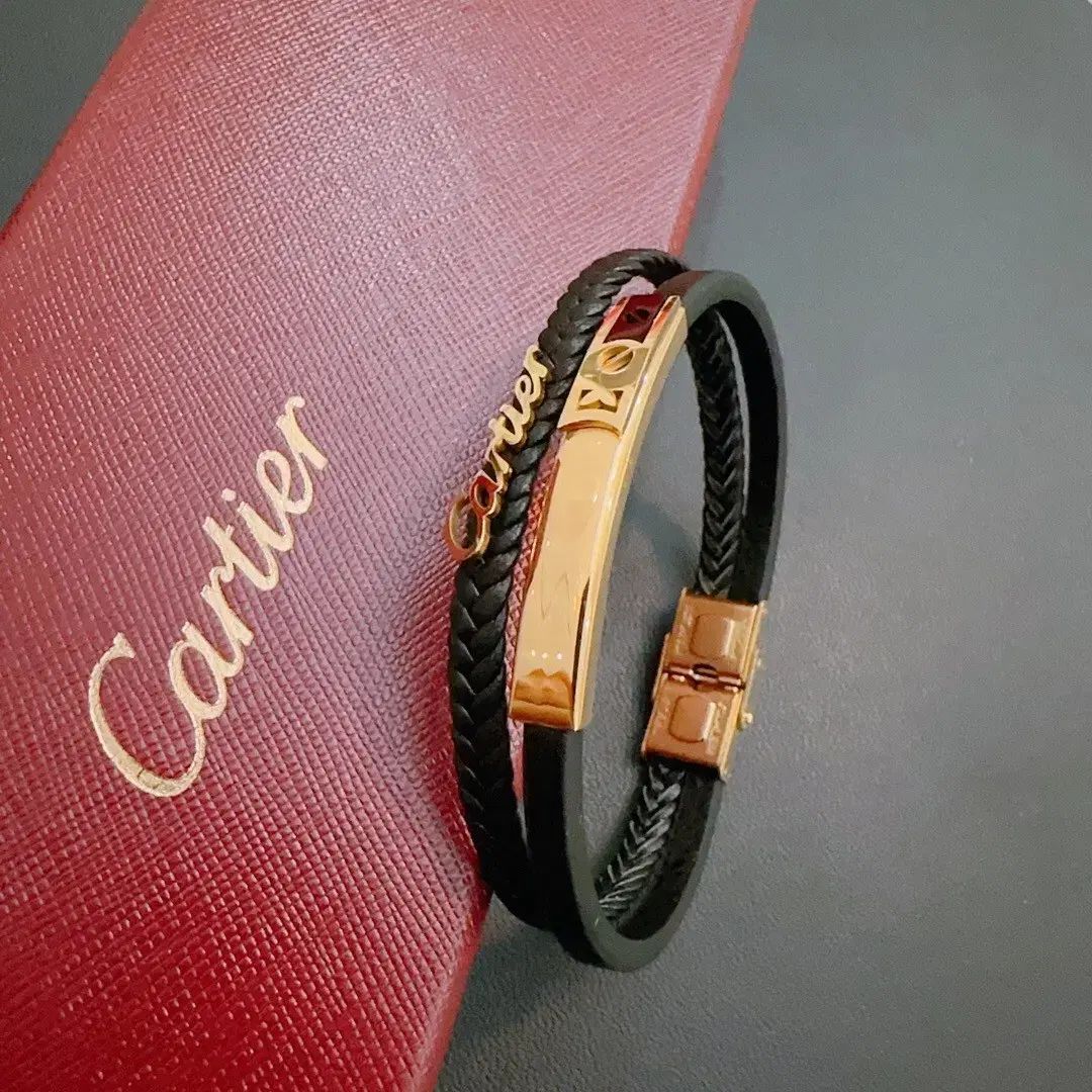 Cartier カルティエ